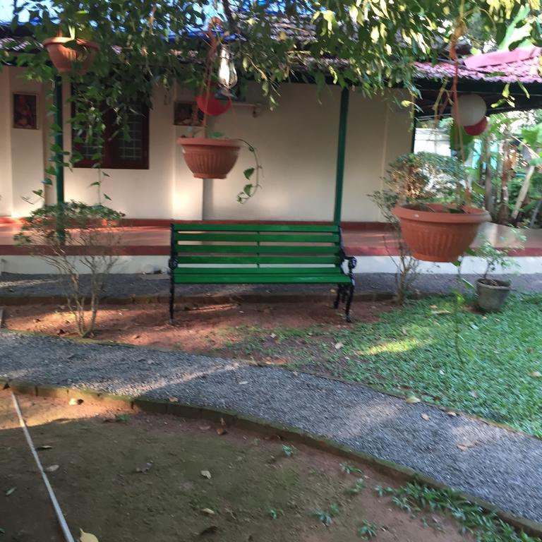 Palm Grove Service Villa Kochi Εξωτερικό φωτογραφία