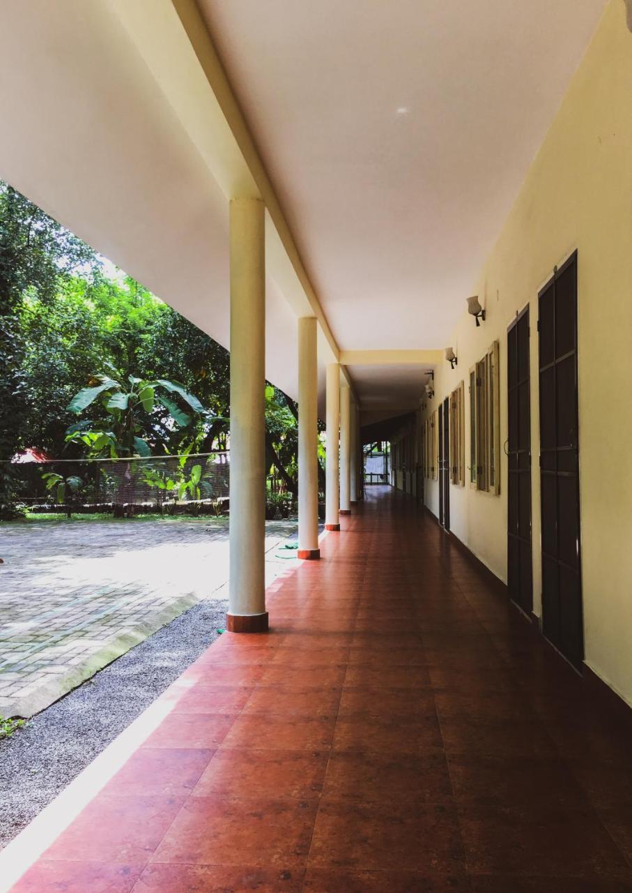Palm Grove Service Villa Kochi Εξωτερικό φωτογραφία